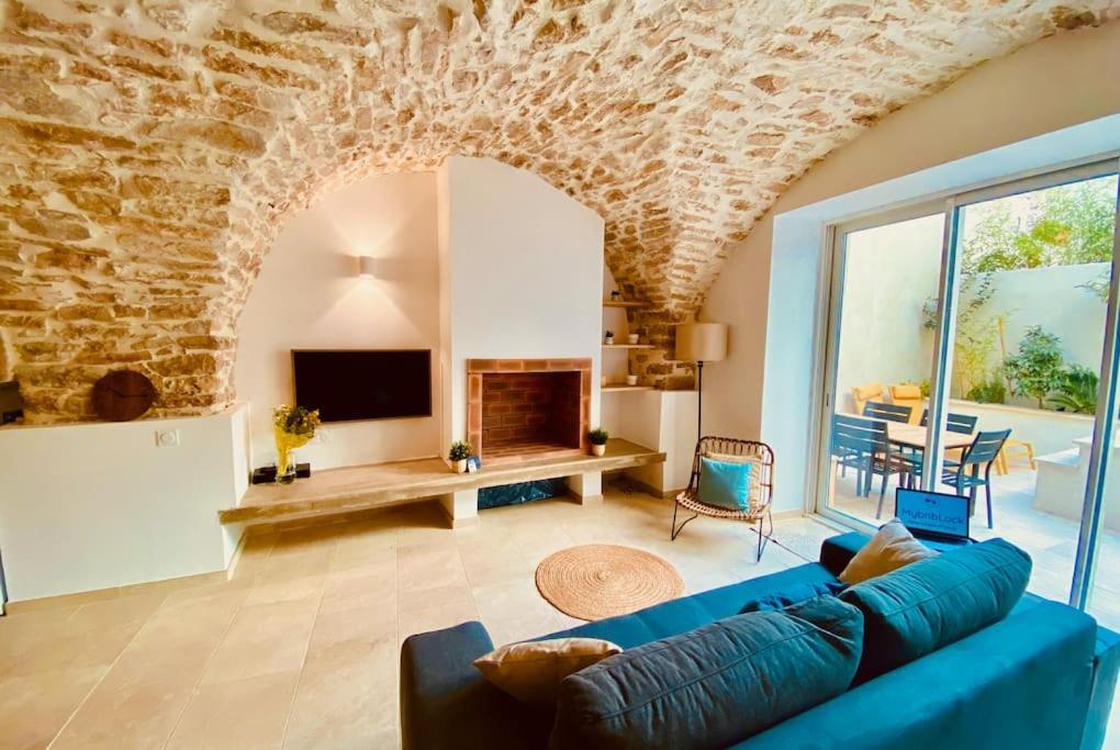 Terra Nostra - Townhouse - Swimming Pool Villa Nîmes Buitenkant foto